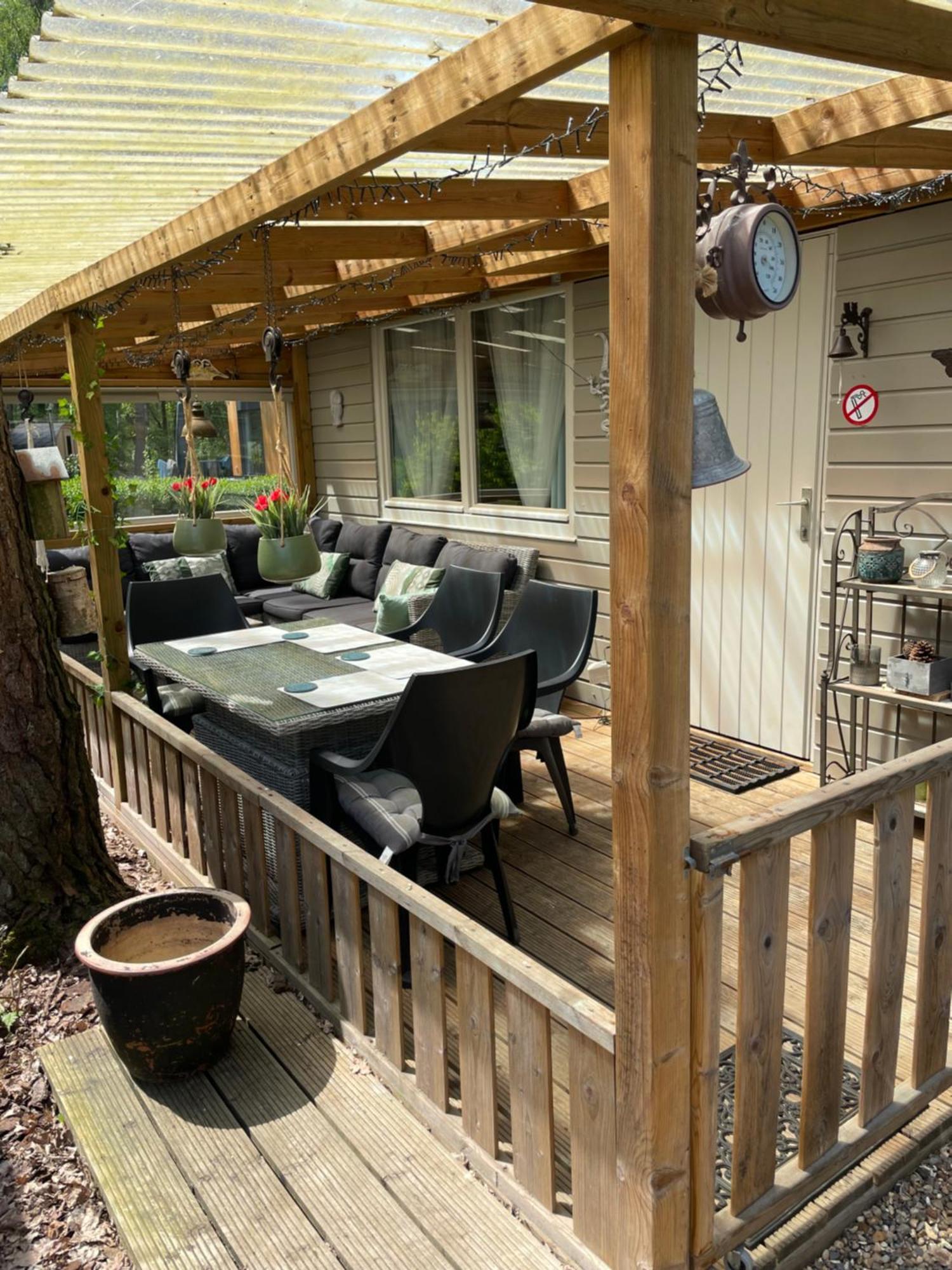 Chalet Sint-Hubertus Zutendaal Luaran gambar